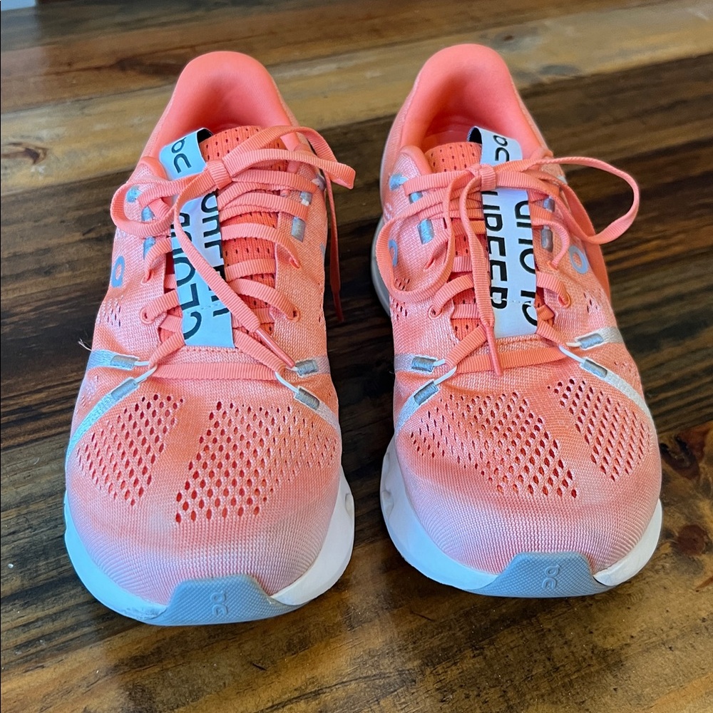On Cloudsurfer Men’s Running Shoes - Picture 3 of 11